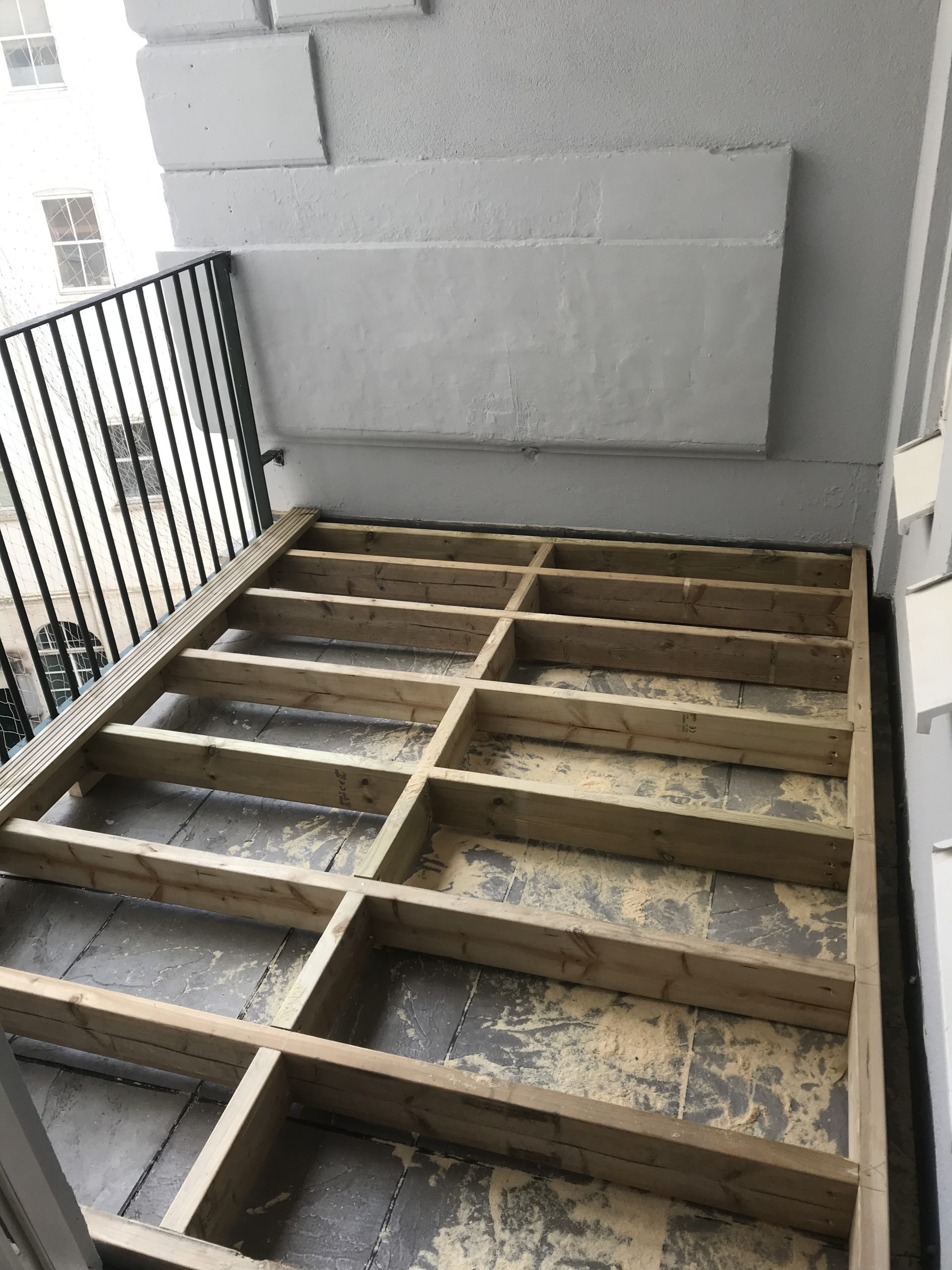 Garden Decking | Barnes Carpentry